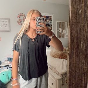 AMERICAN EAGLE SUPER CUTE SHIRT⭐️⭐️⚡️⚡️